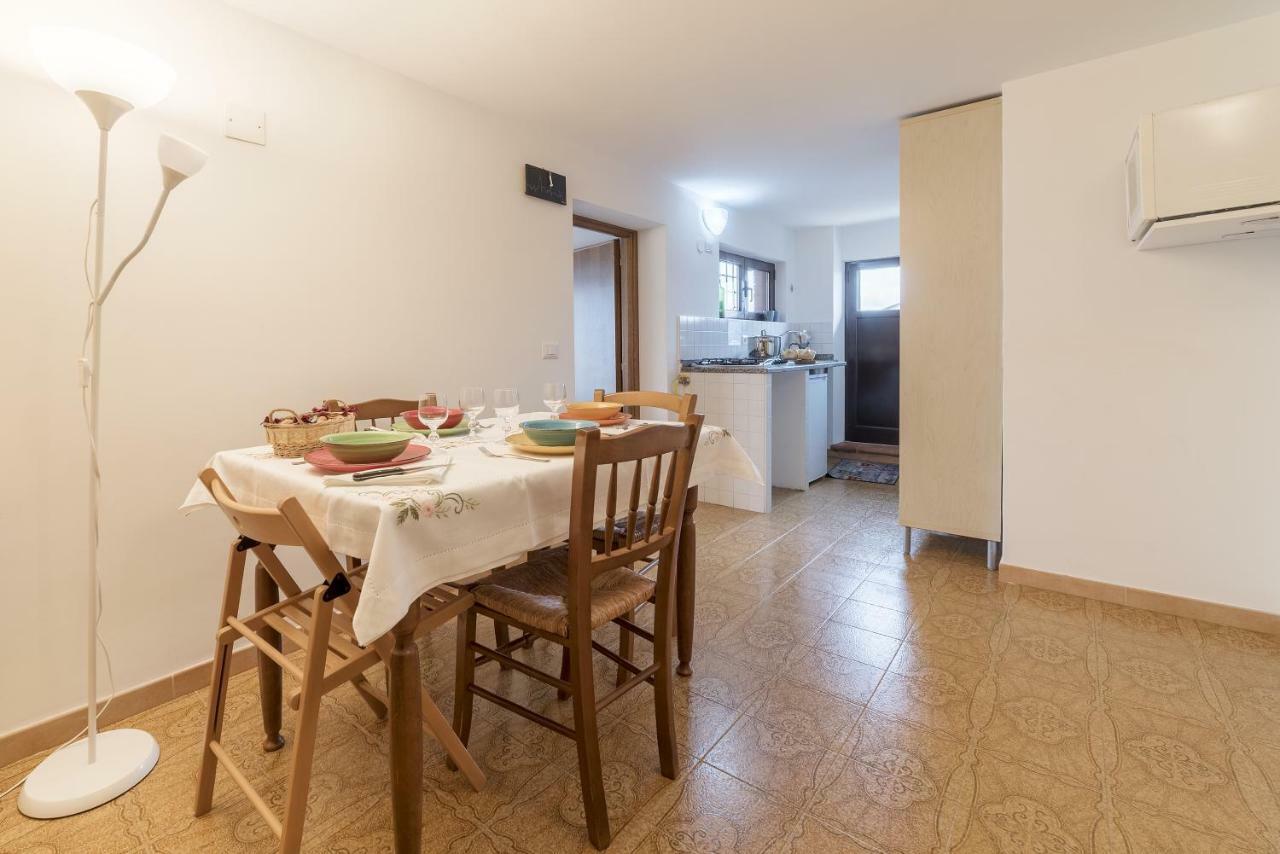 Peperino Attic Flat Διαμέρισμα Τσιαμπίνο Εξωτερικό φωτογραφία